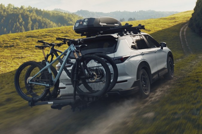 Mitsubishi Outlander Trail Edition 2025 tiene un gran número de accesorios.