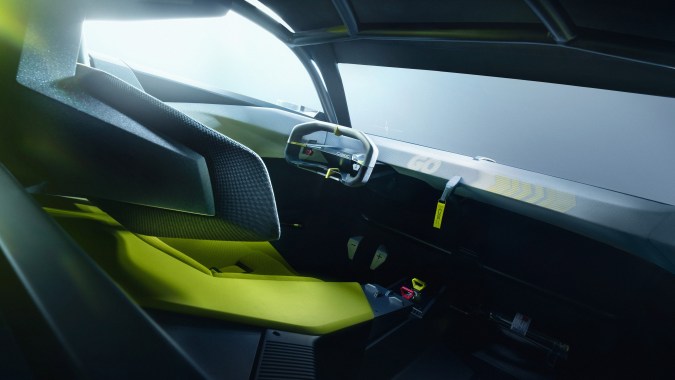 Opel Corsa GSE Vision Gran Turismo Concept tiene un interior importante.