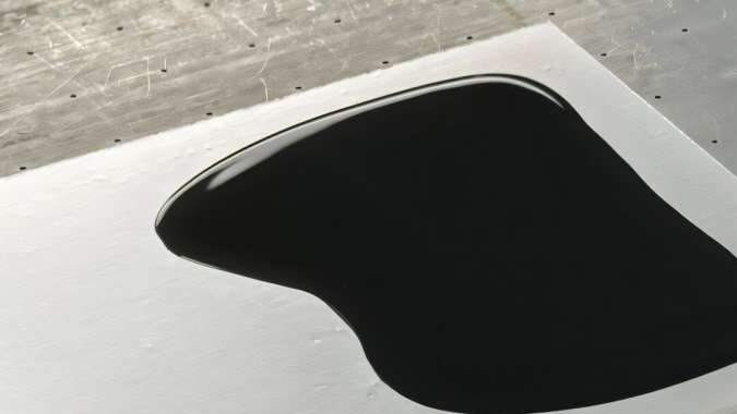 Slutty líquida de auto eléctrico