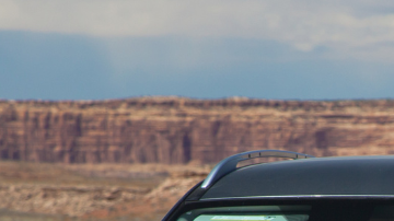 Imagen de versus entre modelos Nissan Rogue y Subaru Forester