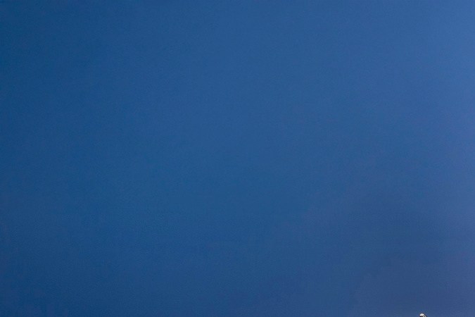 Volkswagen T-Roc 2026 tiene nuevas tecnologías como el HUD.