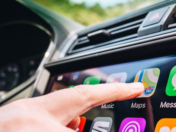 Transforma tu experiencia de conducción con las mejores pantallas CarPlay.