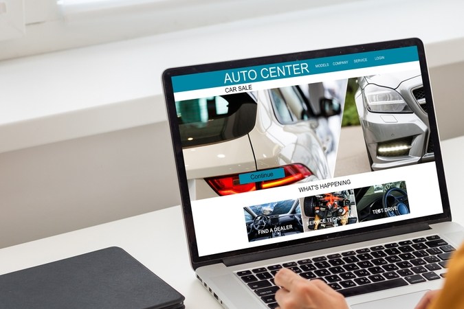 Aprende a vender autos en la web con estrategias de SEO y marketing digital efectivas.