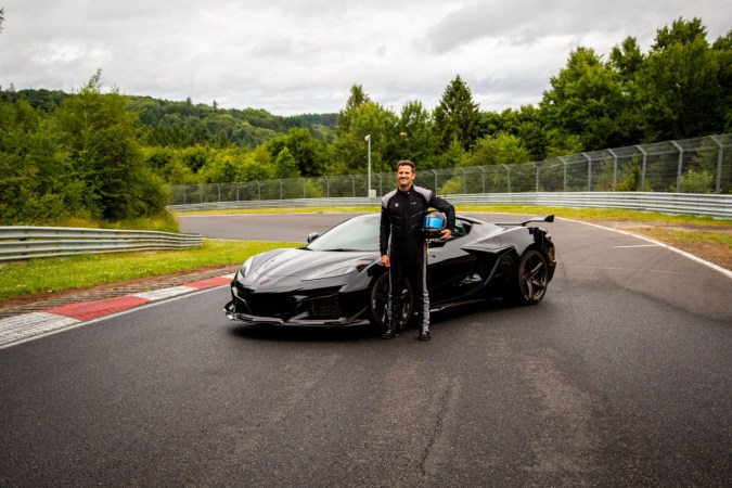 Chevrolet Corvette Z06 logró un tiempo de 7:11 en Nürburgring.