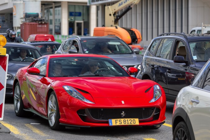 Ferrari está enfocado en mejorar la experiencia de sus conductores.