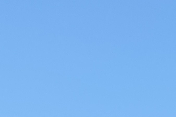 Ford promete nueva plataforma eléctrica económica.