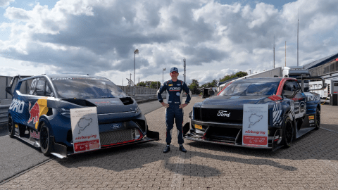 Ford F-150 Lightning SuperTruck y SuperVan 4.2 rompen récords en Nürburgring.