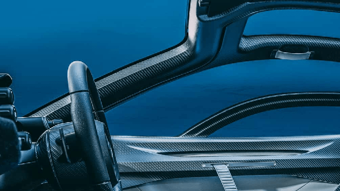 GMA Le Mans GTR tiene un habitáculo centrado en la conducción.