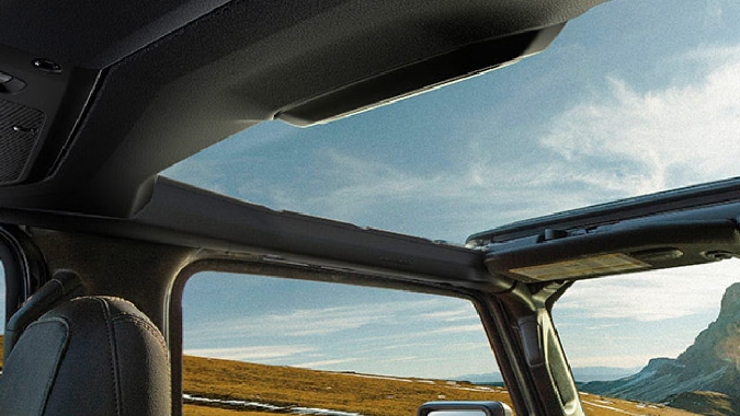 Jeep Wrangler 2026 tiene configuraciones para una aventura al aire libre.