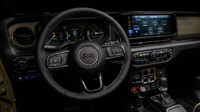 Jeep Wrangler 2026 tiene todas las comodidades básicas.