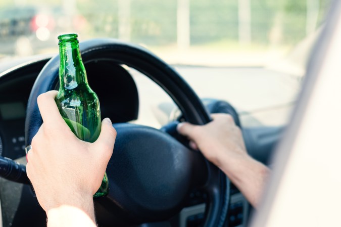 motivos de revocación de la licencia