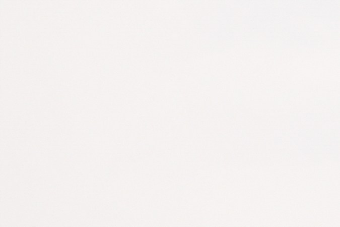 motociclista en un día lluvioso