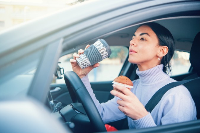 posibles distracciones tras el volante