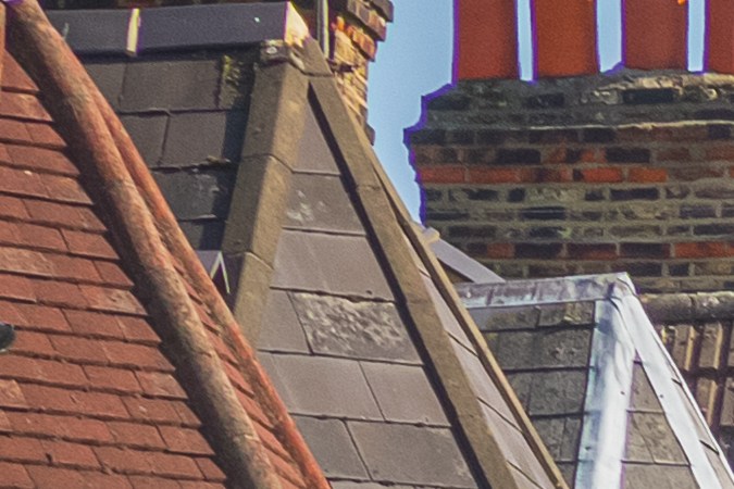 conducir con vehículos estacionados cerca