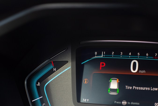 Del aviso de salida de carril a los airbags múltiples: viaja protegido.