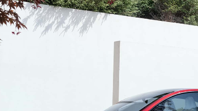 Tesla Y Performance 2026 es presentado para el mercado europeo y asiático.