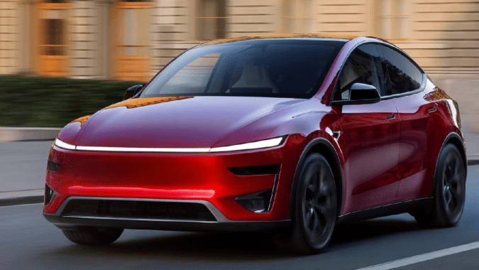 Tesla Y Performance 2026 surge como la opción de alto rendimiento.