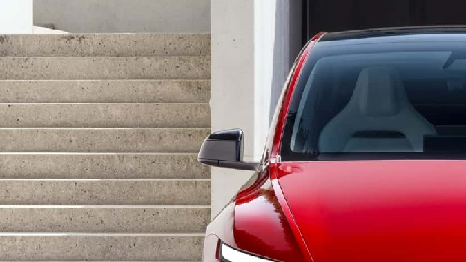 Tesla Y Performance 2026 está disponible para compra en Europa y Asia.