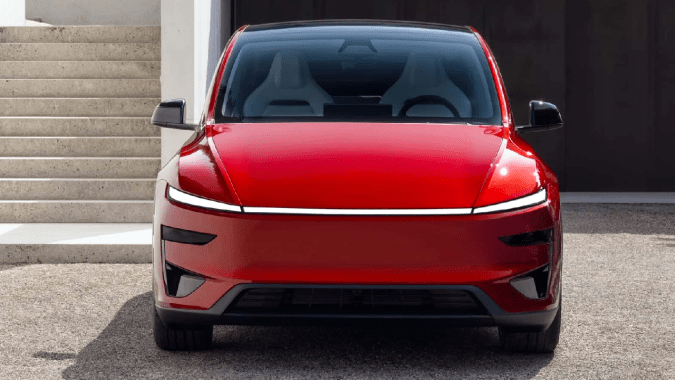 Tesla Y Performance 2026 está disponible para compra en Europa y Asia.