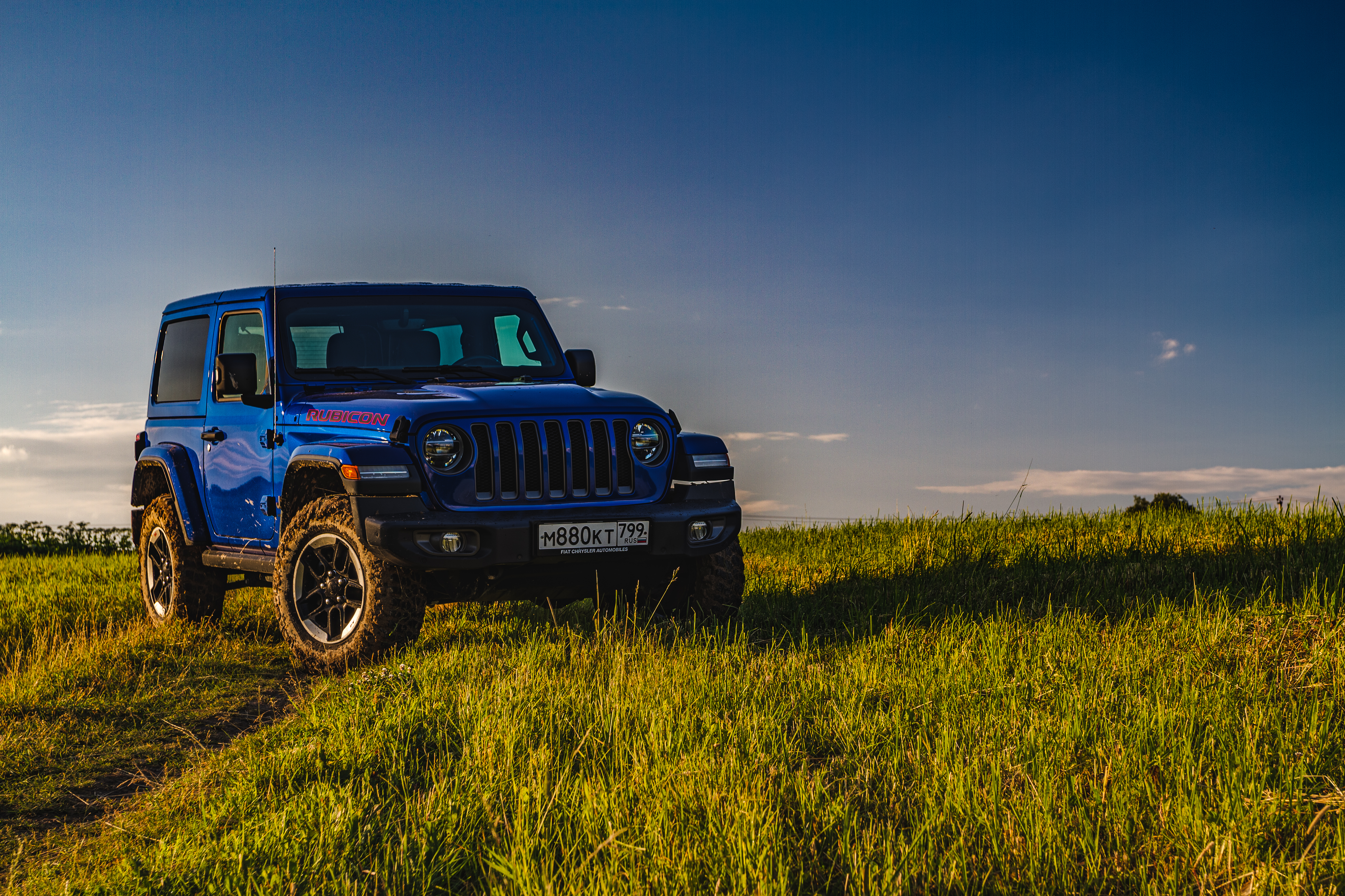 Jeep Wrangler Sport es la versión básica de la línea.