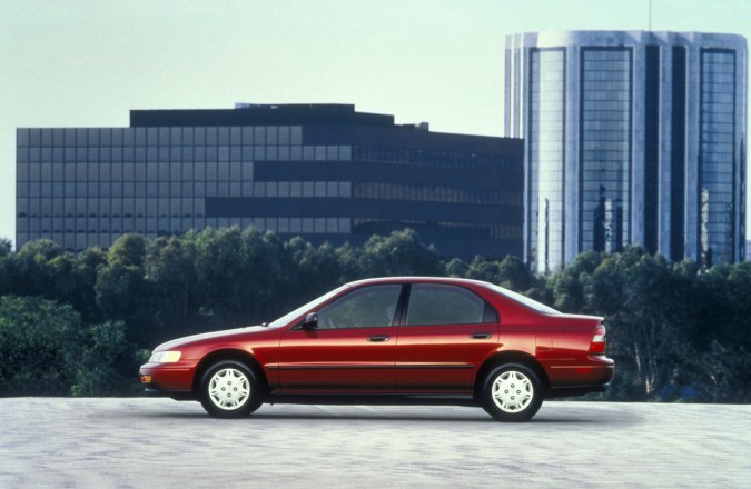 ¿Honda LX, DX o EX? Descubre sus diferencias clave.