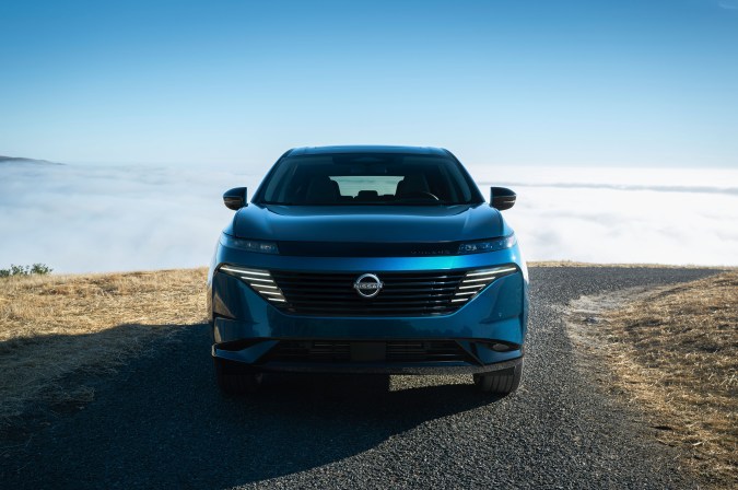 Nissan Murano 2026 tiene un diseño renovado y elegante.