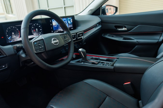 Nissan Sentra 2026 ofrece una mayor comodidad en la conducción.