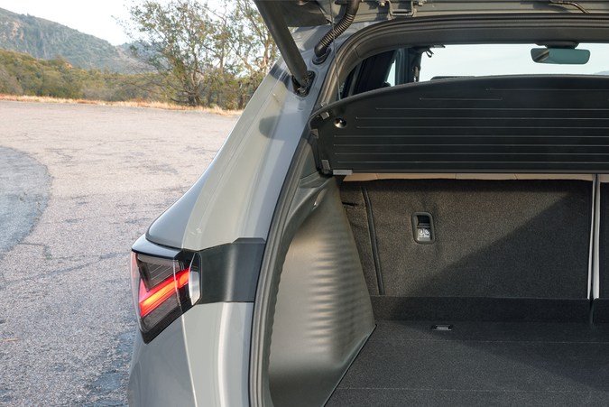 Prueba de manejo del Acura ADX 2025: potencia, confort y tecnología de vanguardia.