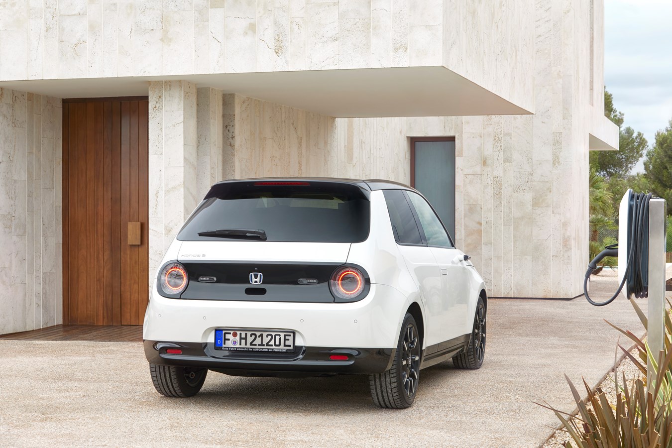 Top EVs coleccionables: explora modelos eléctricos icónicos que ganarán valor con el tiempo.