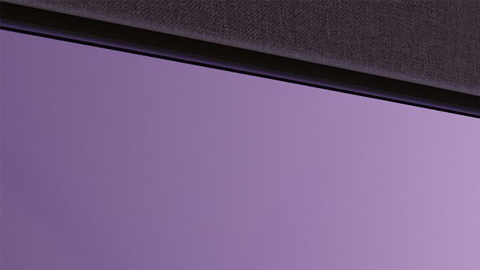 Acero y neón: El Hyundai Concept Three redefine la movilidad urbana.