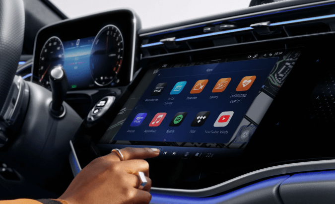 Autos inteligentes: descubre la IA agéntica para rutas y diagnósticos.