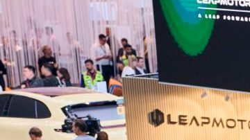 Descubre el Salón de Múnich 2025: autos eléctricos e híbridos en las calles históricas.