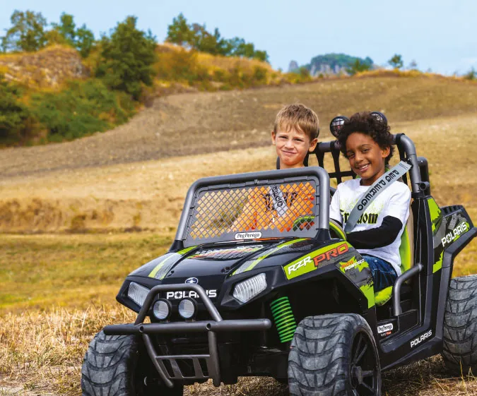 Autos eléctricos para niños: los modelos más innovadores para 2025.