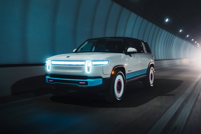 Descubre el Rivian R1S Miami Edition: 850 hp y estilo tropical.