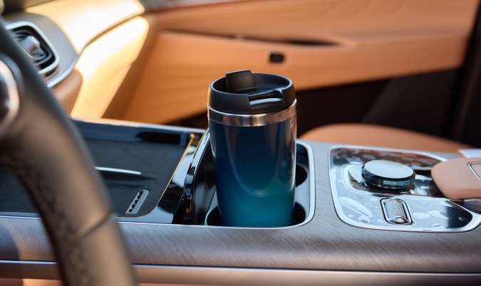 Muchos accesorios para autos dan más comodidad.