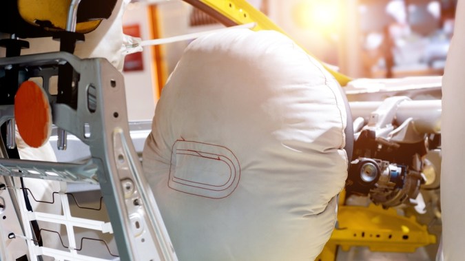 Airbags falsos chinos: un riesgo creciente en el mercado automotor de EE.UU.