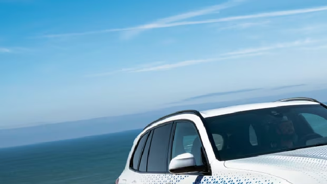 BMW iX5 Hydrogen es un modelo concepto del uso de la pila de combustible en BMW.