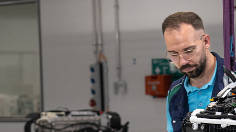 Sistema de pila de combustible de hidrógeno BMW de tercera generación será una alternativa a los motores eléctricos.