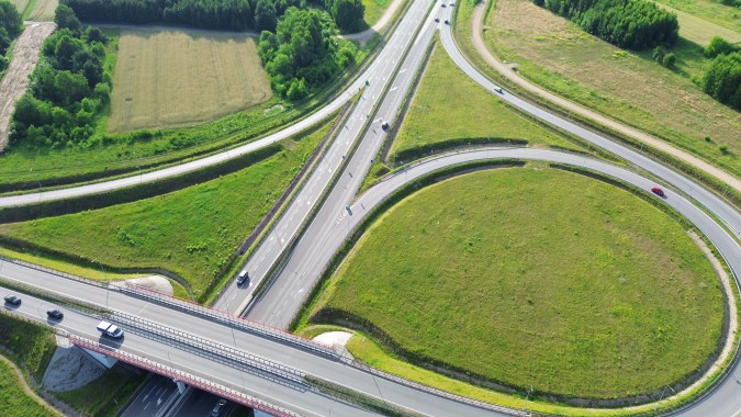 carreteras y autopistas