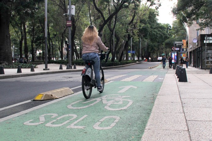 ciclovía para ciclistas