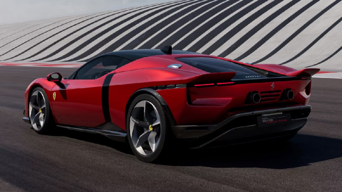 Ferrari 849 Testarossa tiene líneas de diseño únicas.