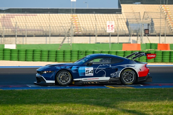 El Ford Mustang GT3 tiene un gran rendimiento.