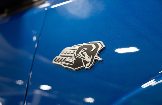 Ram ProMaster EV 2026: Eficiencia para flotas comerciales.