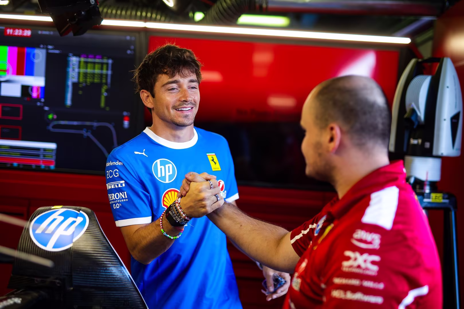 El azul llega a Ferrari para el Gran Premio de Italia 2025 en Monza.