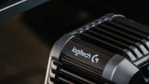 Volante Logitech G Series RS50 ofrece un agarre cómodo.