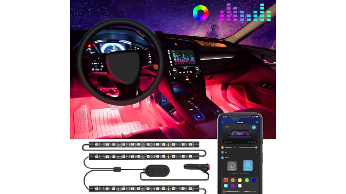 Las tiras LED para interiores dan personalidad al auto.