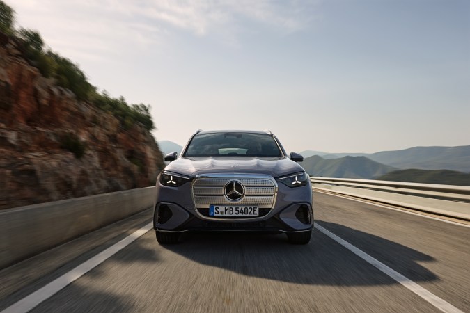 Mercedes-Benz GLC EQ 2026 llega a una nueva era de la marca.