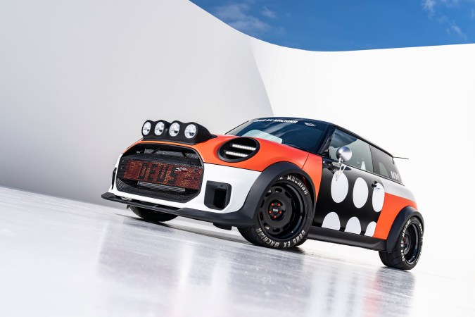 Mini JCW x Deus "The Machina" está diseñado para las carreras.