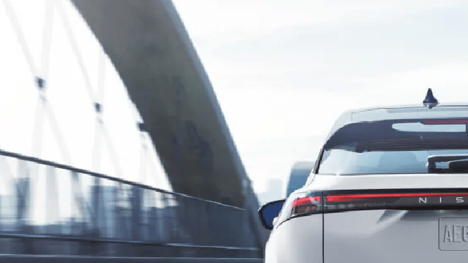 Nissan Ariya 2025 cuesto unos $40,000 dólares.