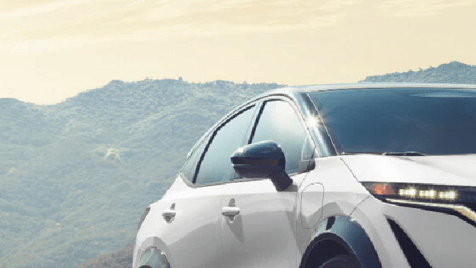 Nissan Ariya 2025 destaca por su autonomía.